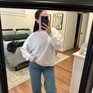 American Eagle White Crewneck Sweatshirt